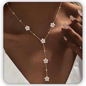 Pearl Necklaces for Women, Daisy Pearl Choker as Christmas Stocking Stuffers for